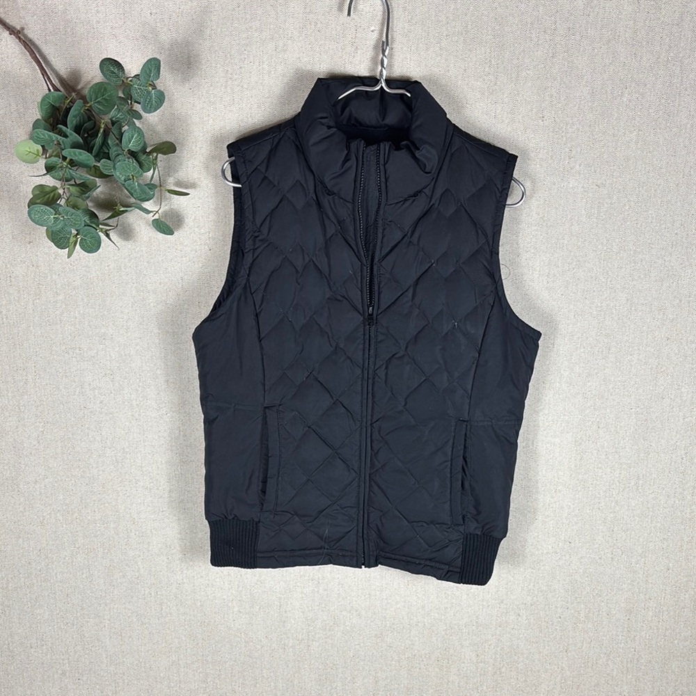 Loft > Black Quilted Vest Medium